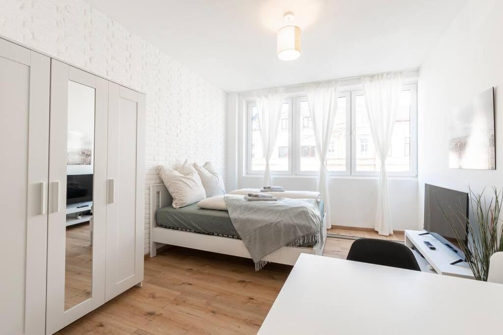 Stilvolle Wohnung Zentral BRE Esterno foto